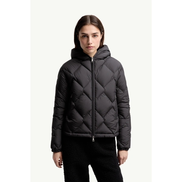 Moncler Arvouinne Hooded Triangle-Quilted Short Down Jacket in Black, view 4 | Women's Puffer Jackets | Coveti