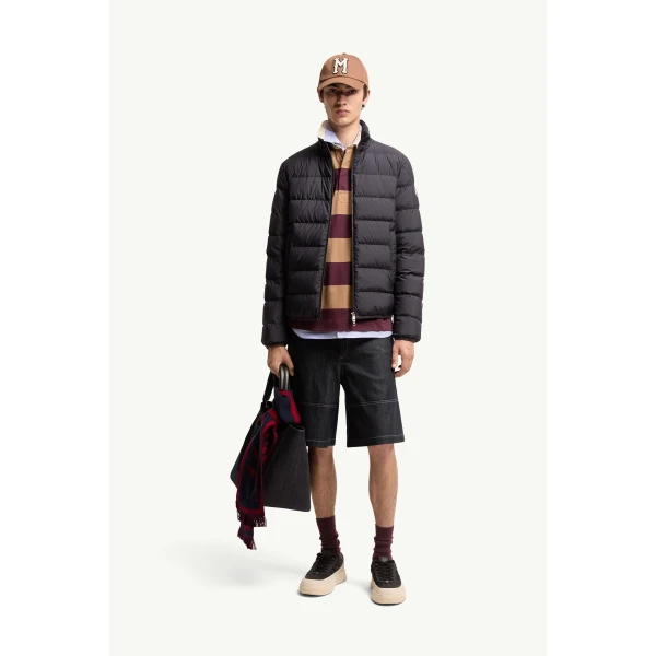 Moncler Baudinet Short Down Jacket in Navy Blue, view 2 | Men's Jackets | Coveti