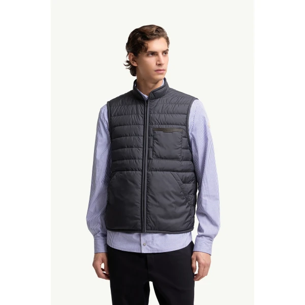 Moncler Brecon Mid-Length 3-in-1 Down Shirt Jacket in Dark Blue, view 6 | Men's Coats | Coveti