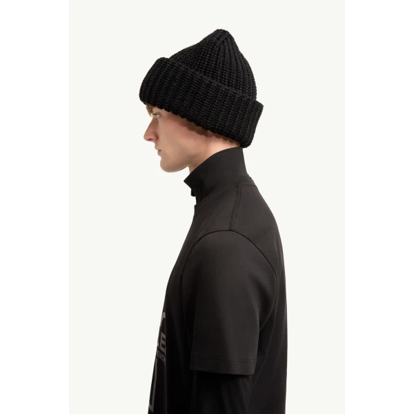 Moncler Logo Cotton T-Shirt in Black, view 3 | Men's T-shirts | Coveti