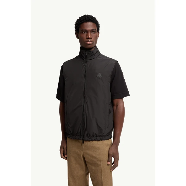 Moncler Reversible Zip-Up Gilet in Black, view 6 | Men's Jackets | Coveti