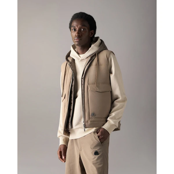 Moose Knuckles Brixton Vest in Ashen | Men Jackets | Coveti