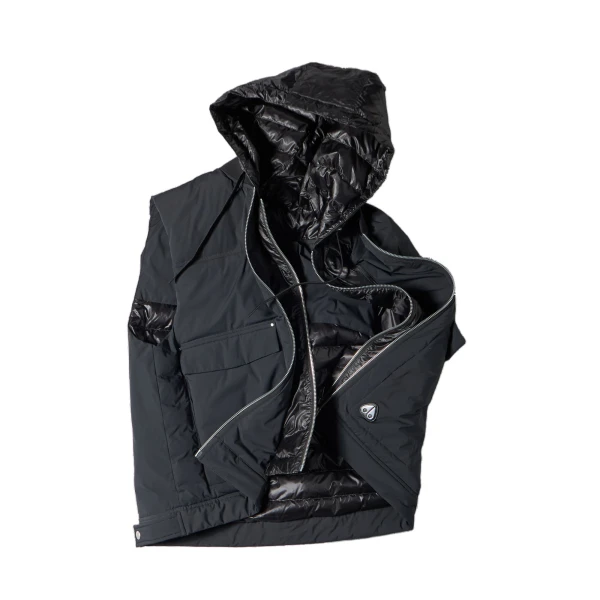 Moose Knuckles Brixton Vest in Black | Coveti