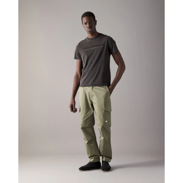 Moose Knuckles Connor Logo T-Shirt in Black | T-shirts & vests | Coveti