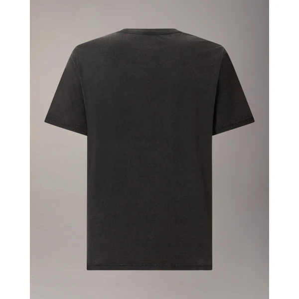 Moose Knuckles Connor Logo T-Shirt in Black | T-shirts & vests | Coveti