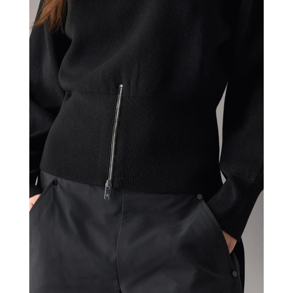 Moose Knuckles Corner Crewneck Knit Sweatshirt in Black | Sweaters | Coveti