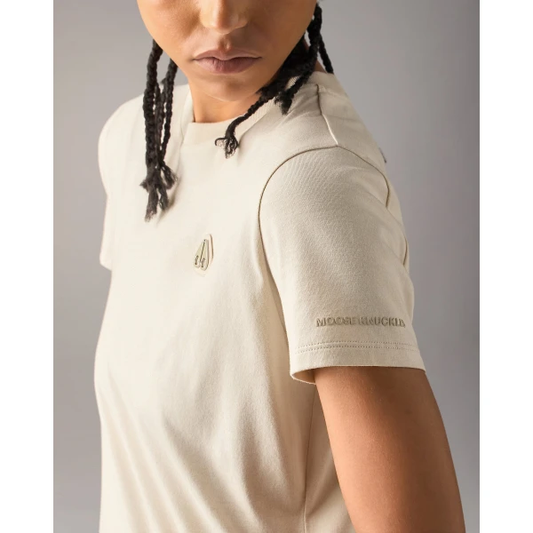 Moose Knuckles Crescent T-Shirt in Alabaster | T-shirts | Coveti