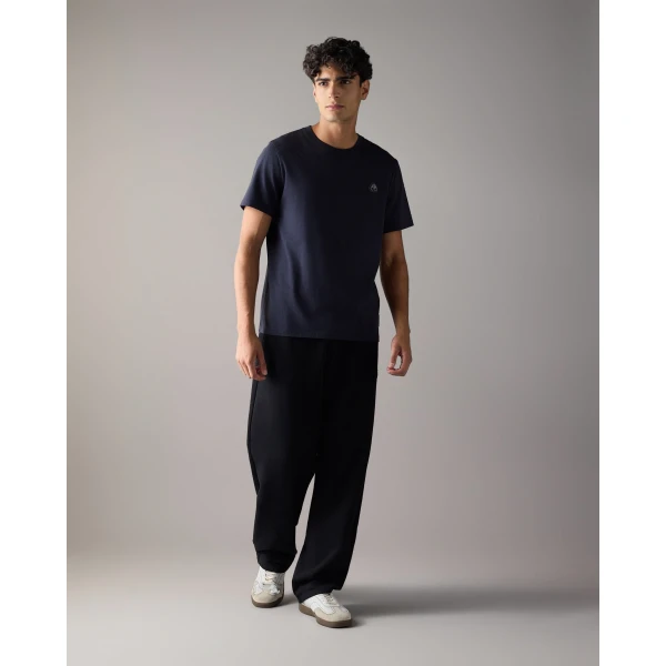Moose Knuckles Crescent T-Shirt in Navy | T-shirts & vests | Coveti