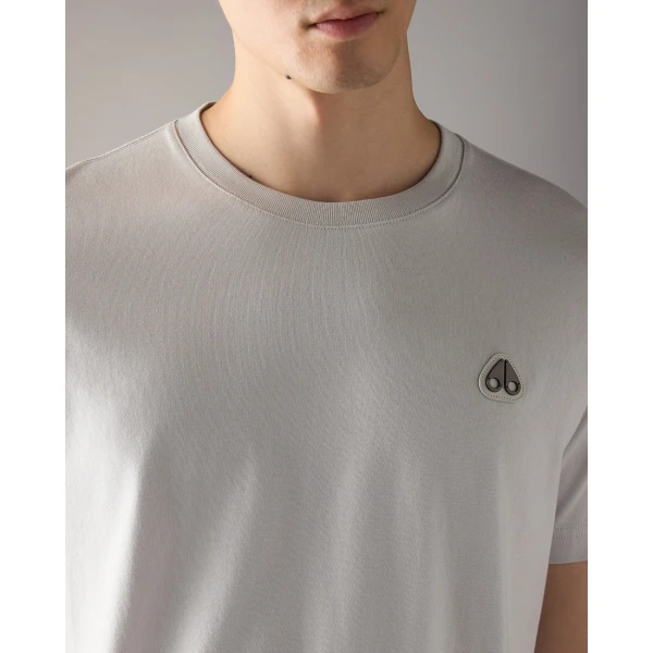 Moose Knuckles Crescent T-Shirt in Stone | T-shirts & vests | Coveti