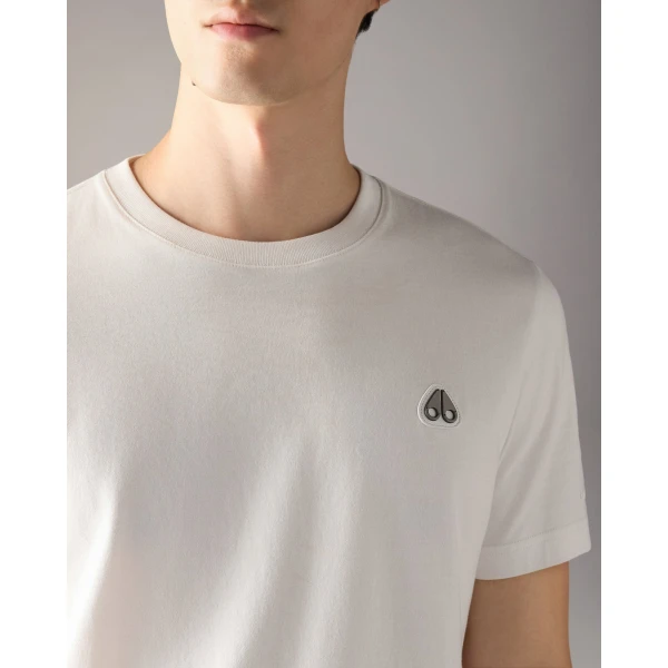 Moose Knuckles Crescent T-Shirt in White | T-shirts & vests | Coveti