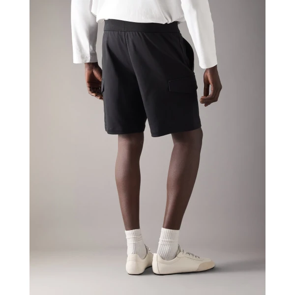 Moose Knuckles Dalon Cargo Shorts in Black | Shorts | Coveti