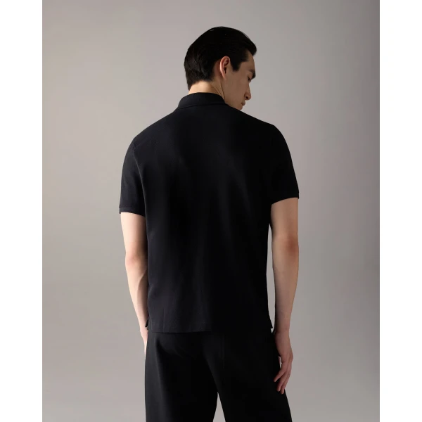 Moose Knuckles Everett Polo in Black | T-shirts & vests | Coveti