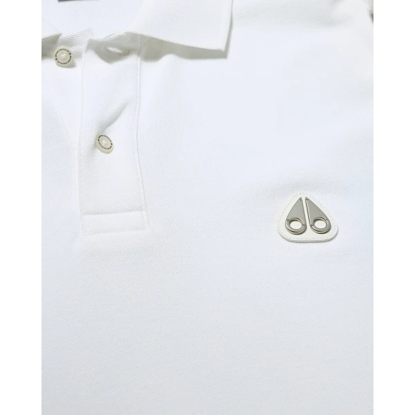 Moose Knuckles Everett Polo in White | T-shirts & vests | Coveti