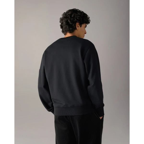 Moose Knuckles Gold Series Hartsfield Crewneck Sweatshirt in Black | Sweatshirts | Coveti