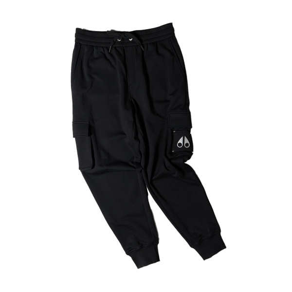 Moose Knuckles Hartsfield Cargo Joggers in Black | Coveti
