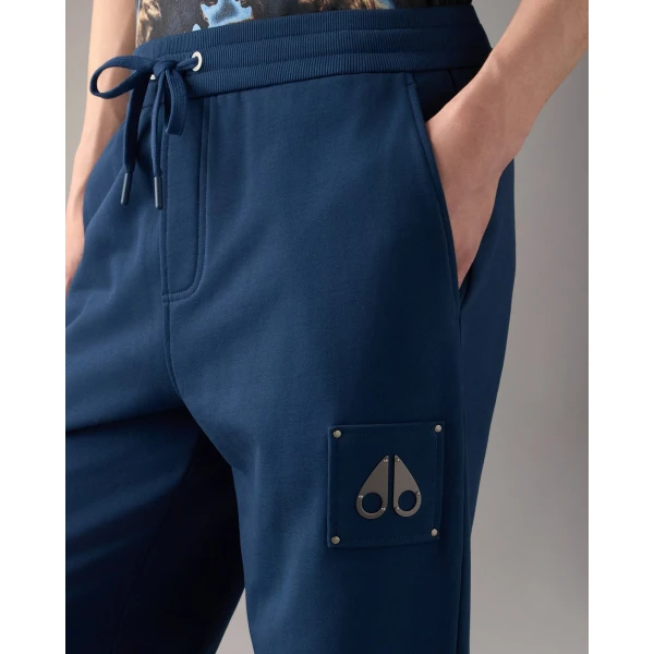 Moose Knuckles Hartsfield Straight-Leg Pants in Nightfall | Pants | Coveti