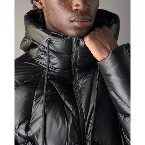 Moose Knuckles Iceberg Quilt Down Puffer in Black | Men Jackets | Coveti