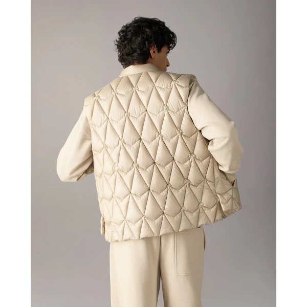 Moose Knuckles Iceberg Quilt Down Vest in Alabaster | Men Jackets | Coveti