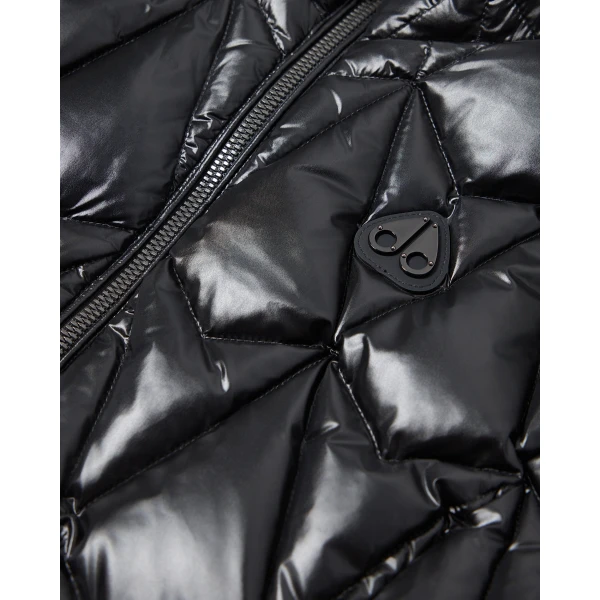 Moose Knuckles Iceberg Quilt Down Vest in Black | Vests | Coveti