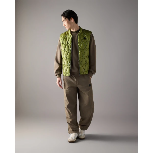 Moose Knuckles Iceberg Quilt Down Vest in Clover | Men Jackets | Coveti