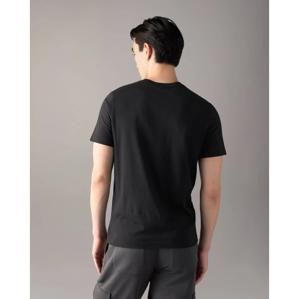 Moose Knuckles Icebreak Logo T-Shirt in Black | T-shirts & vests | Coveti