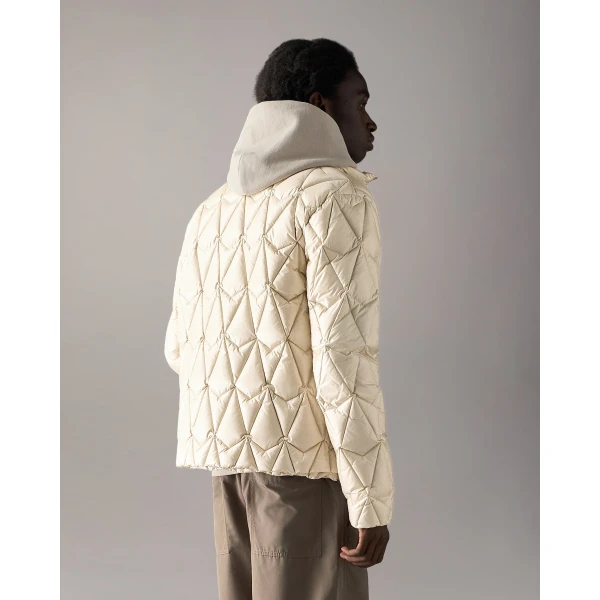 Moose Knuckles Lightweight Iceberg Quilt Down Jacket in Alabaster | Men Jackets | Coveti