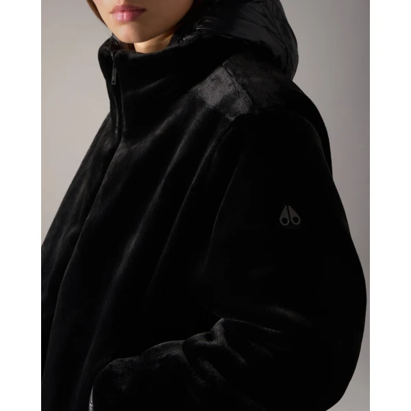 Moose Knuckles Queens Reversible Down Puffer in Black | Jackets | Coveti
