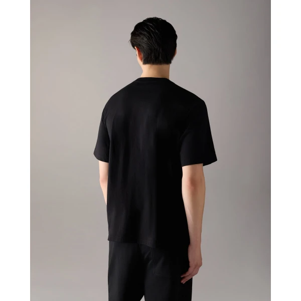 Moose Knuckles YUL Classic T-Shirt in Black | T-shirts & vests | Coveti