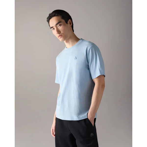 Moose Knuckles YUL Classic T-Shirt in Blue Ice | T-shirts & vests | Coveti