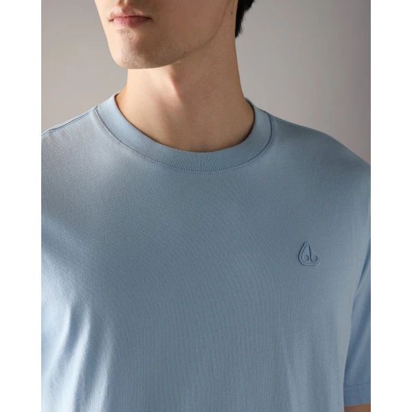 Moose Knuckles YUL Classic T-Shirt in Blue Ice | T-shirts & vests | Coveti