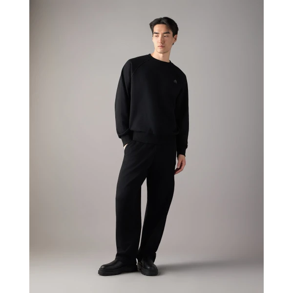 Moose Knuckles YUL Joggers in Black | Pants | Coveti