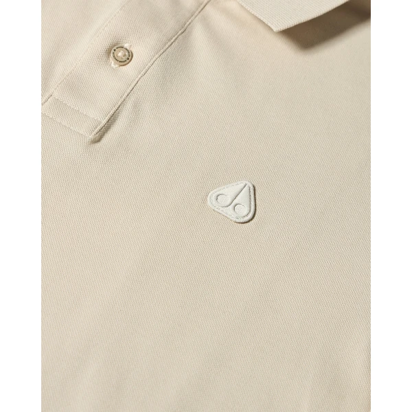 Moose Knuckles YUL Polo in Alabaster | T-shirts & vests | Coveti