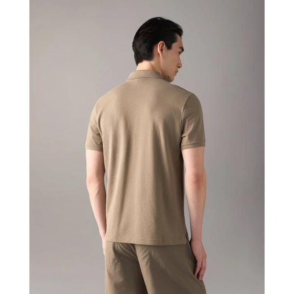 Moose Knuckles YUL Polo in Ashen | T-shirts & vests | Coveti