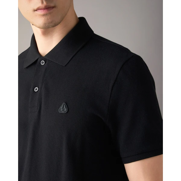 Moose Knuckles YUL Polo in Black | T-shirts & vests | Coveti