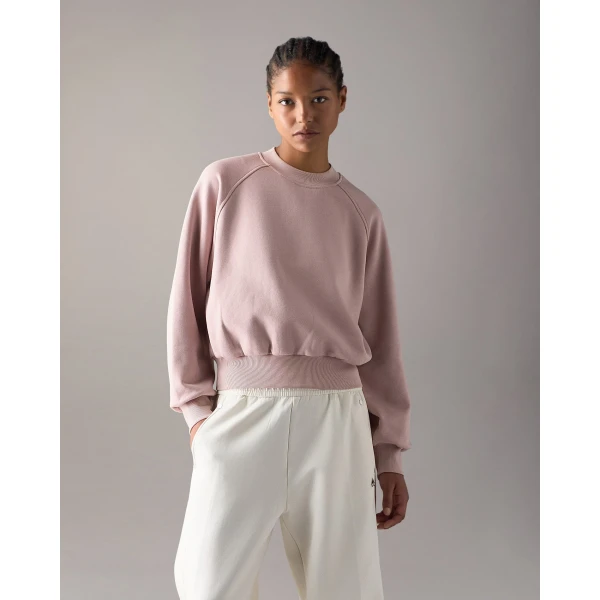 Moose Knuckles YYZ Crewneck Sweatshirt in Rosewood | Long Sleeve | Coveti
