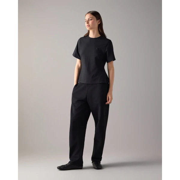Moose Knuckles YYZ Joggers in Black | Sweatpants | Coveti