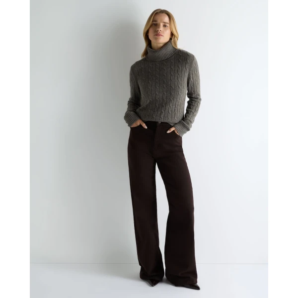 N.Peal Adelyn Cable Roll Cashmere Jumper in Wood Smoke Brown