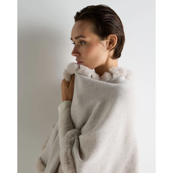 N.Peal Ayla Fur Trim Cashmere Cape in Pebble Grey