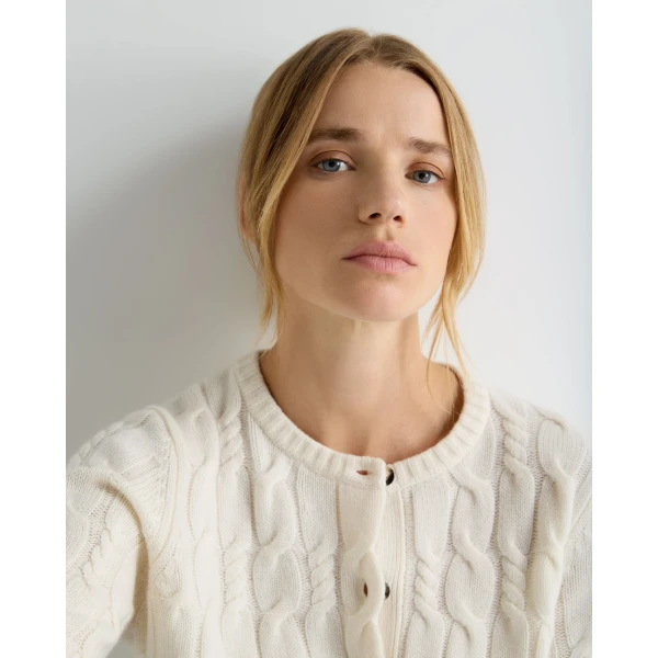 N.Peal Cable Cashmere Cardigan in New Ivory White