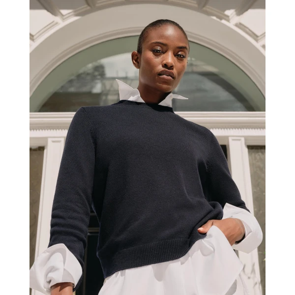 N.Peal Cashmere Crew Neck Jumper in Navy Blue