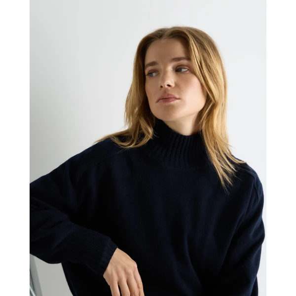 N.Peal Funnel Neck Cashmere Jumper in Navy Blue