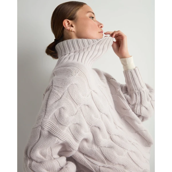 N.Peal Hana Chunky Cable Roll Neck Cashmere Jumper in Snow Grey