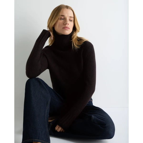 N.Peal Hazel Chunky Roll Neck Cashmere Jumper in Cocoa Brown