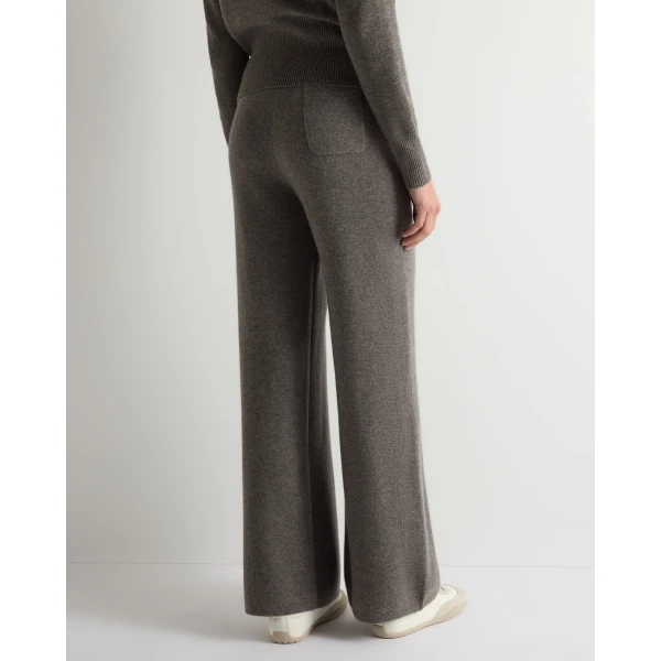 N.Peal Honeycomb Knit Cashmere Trouser in Wood Smoke Brown