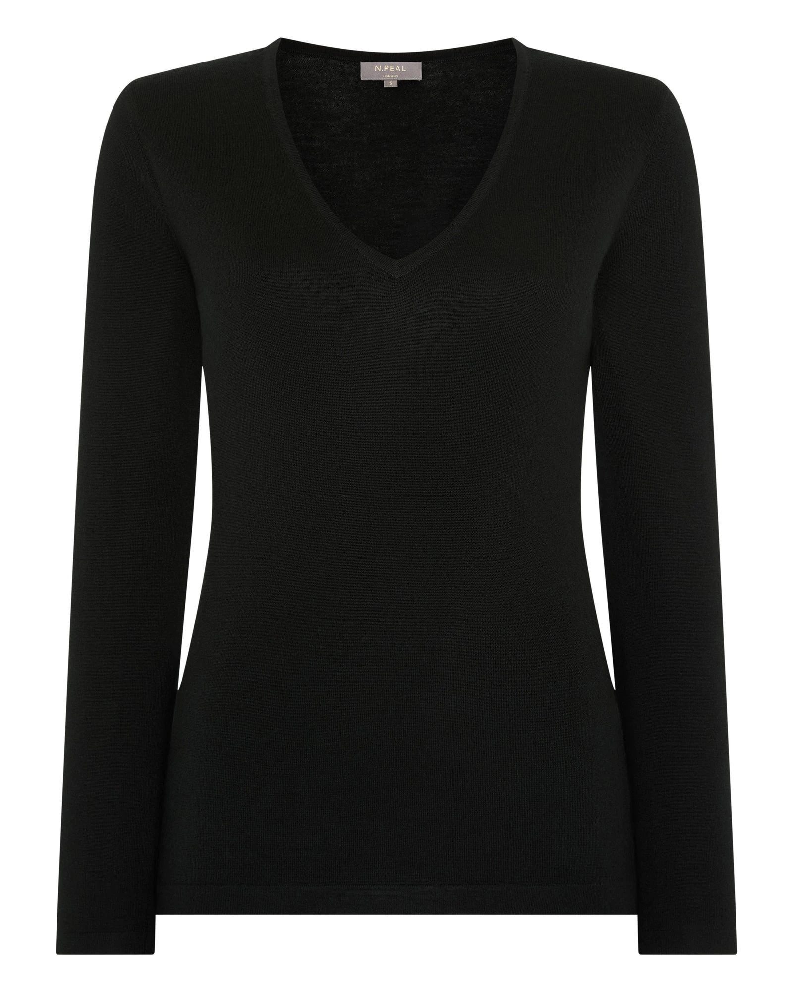N.Peal Imogen Superfine Cashmere V Neck Jumper in Black N.Peal Imogen Superfine Cashmere V Neck Jumper in Black | Sweaters | Coveti