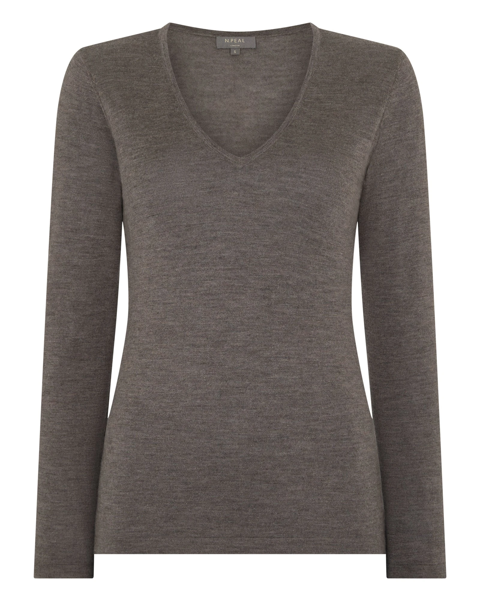 N.Peal Imogen Superfine Cashmere V Neck Jumper in Pecan Brown N.Peal Imogen Superfine Cashmere V Neck Jumper in Pecan Brown | Sweaters | Coveti