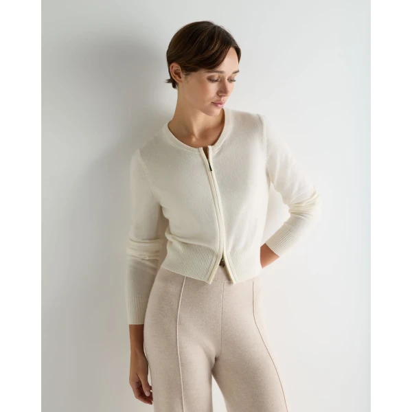 N.Peal Ivy Zipped Cashmere Cardigan in New Ivory White