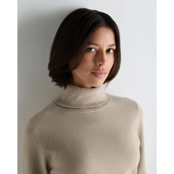 N.Peal Luna Roll Neck Cashmere Jumper in Cashew Brown