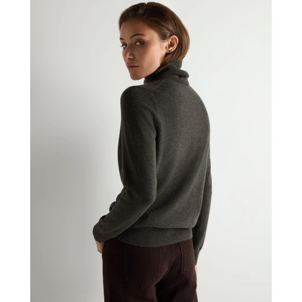 N.Peal Luna Roll Neck Cashmere Jumper in Grey Moss