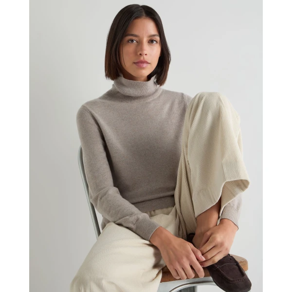N.Peal Luna Roll Neck Cashmere Jumper in Oat Grey